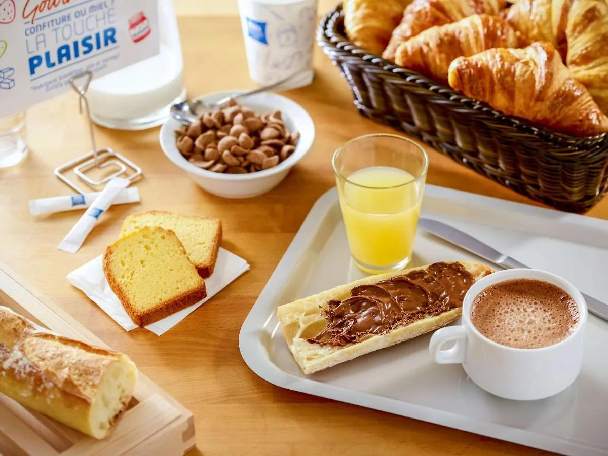 Ibis Budget Lyon Sud St Genis Laval Saint-Genis-Laval 2*,  Francia